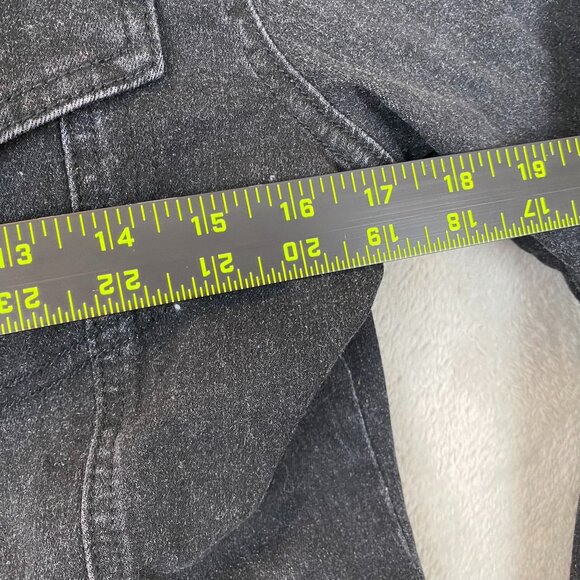 Women's Black Denim Jean Jacket Medium Stretch Fitted Classic Button Y2K - Picture 5 of 12